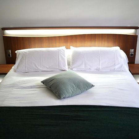 Chambre Privee - Le Boudoir Tropical Hendaye Esterno foto